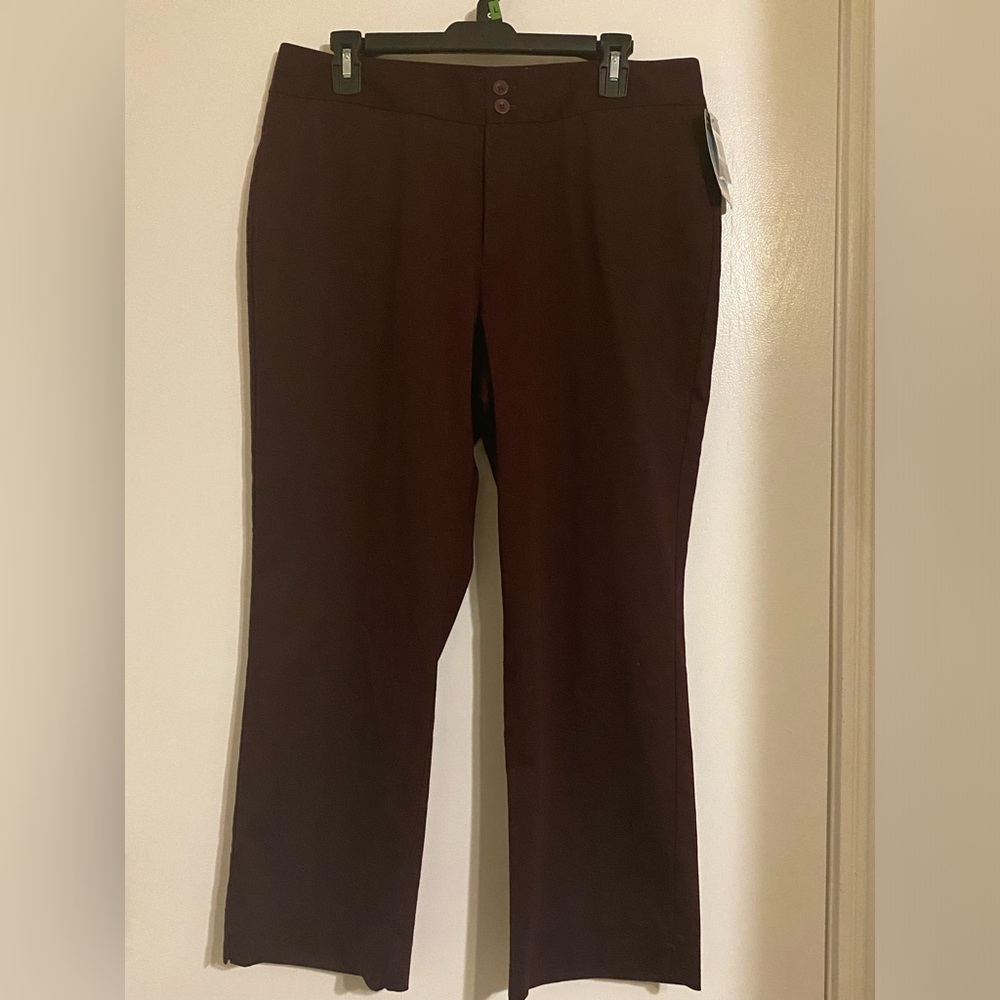 Womens Dockers Maroon Dark Red Straight Leg Sateen 2-Button Ankle Chinos Size 14
